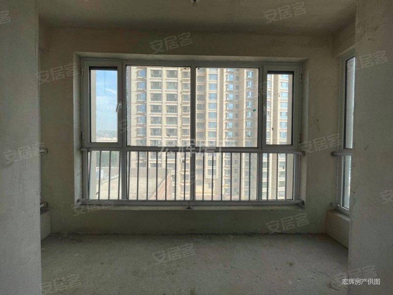 毛坯房 通透三房,雁滩家园c区二手房,120万,3室2厅,1卫,111平米-兰州