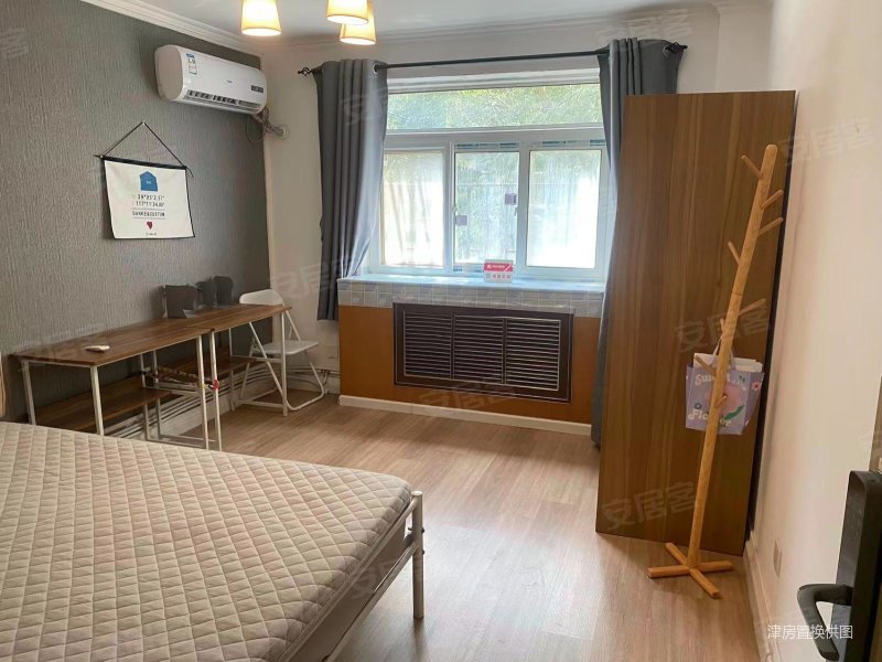 三合里低楼层南北向私产7835平米