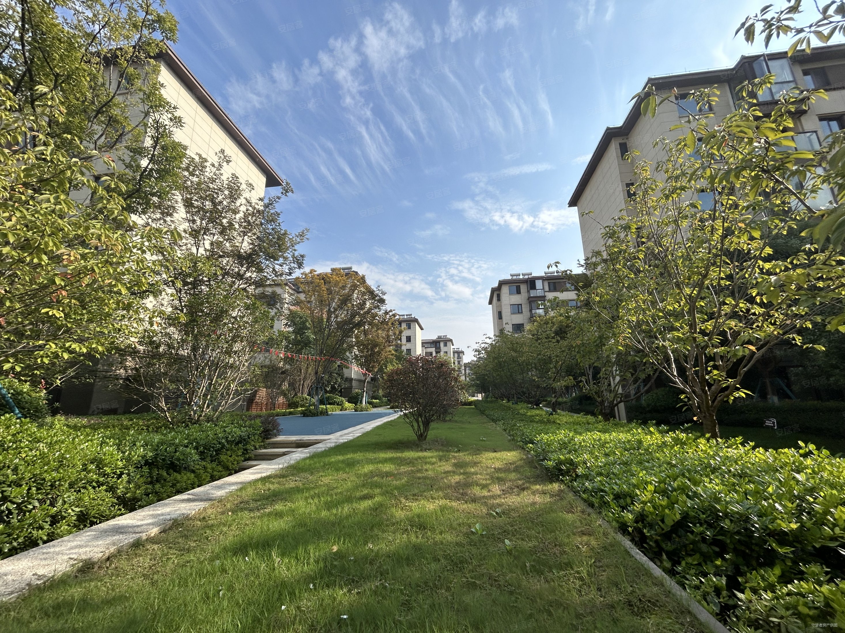 华侨城翡翠天域麓园