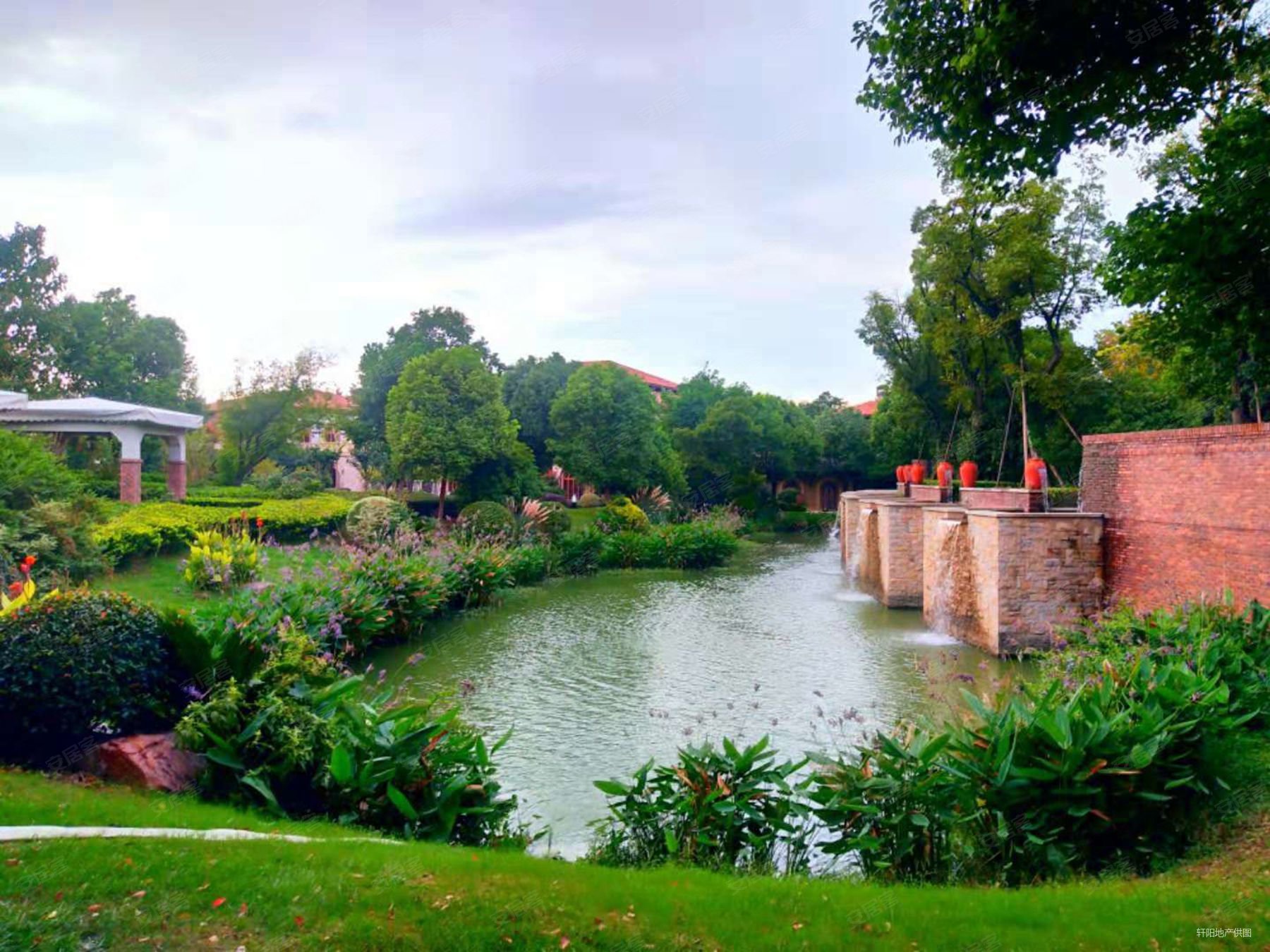 长泰淀湖观园(别墅)4室3厅3卫249㎡东500万