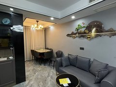 大丰大中大中城区康宁小区 步梯二楼 三室两厅一卫 拎包入住 年租年付出租房源真实图片