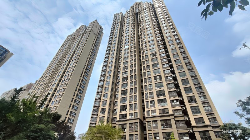 南师燕子矶地铁紧邻省人民精装三房小区前排无遮挡