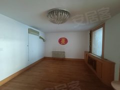 鞍山铁东站前8 0 0 元 党校物业 4室1卫 没租过 空房子 6楼出租房源真实图片