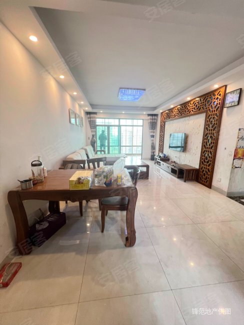 临近国兴夏瑶花苑旁次新小区电梯精装大4房