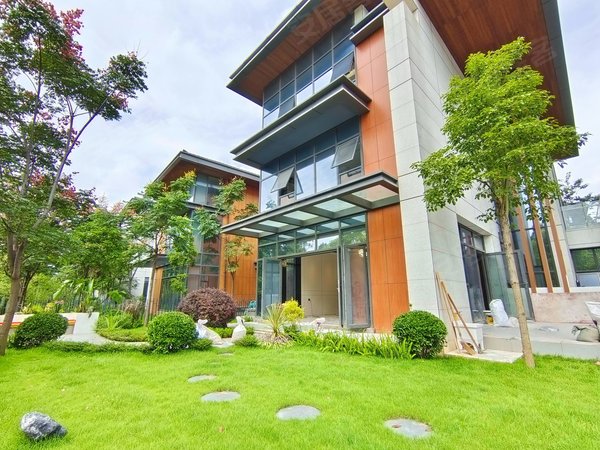 昆明官渡福保片区山海荟山海荟 全新精装独栋别墅 500平 带大花园 大