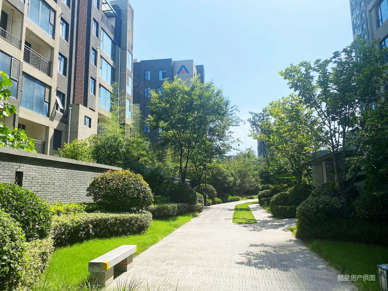 公摊小 业主急售,建业桂园二手房,158万,3室2厅,2卫,140平米-洛阳安居