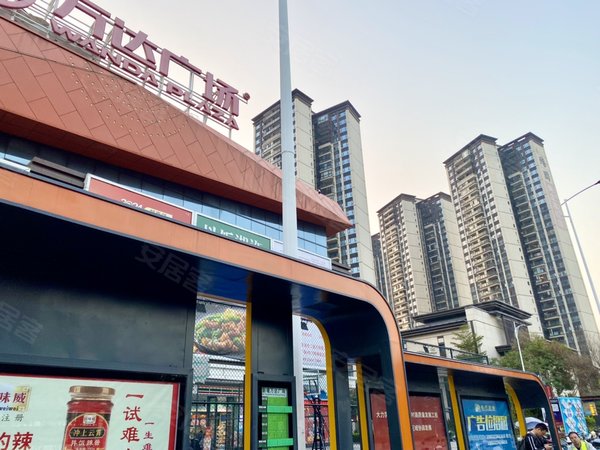 新塘租房,招商臻园 精装三房 配置齐全 环境好 万达广场,增城租房