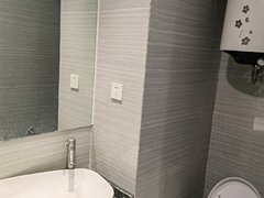 新昌城区市中心海洋城公寓楼 1室1厅1卫出租房源真实图片