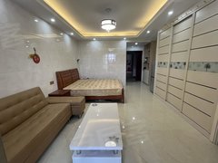 宜春袁州宜阳新区急租 书香名郡 北湖湾 包物业 包宽带 押一付一 好停车出租房源真实图片