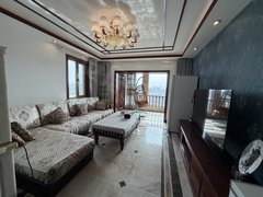 临汾尧都临汾市人民医院金域王府 四居室 看房方便 出租 干净视野好 舒适出租房源真实图片