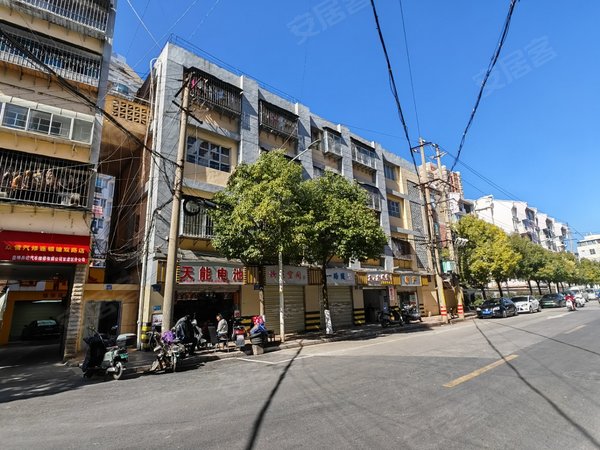 昆明官渡和平村塘双路250号小区一环塘子巷地铁 南站小学旁塘双路清爽