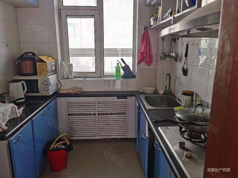 商品住宅 中间好楼层 出行方便 南北通透 大两房 临地铁,康馨园二手房