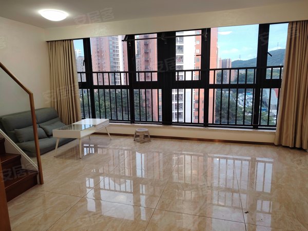 深圳龙华梅林关口新彩苑(商住楼)实拍 深圳北站旁复式两房两卫 诚心