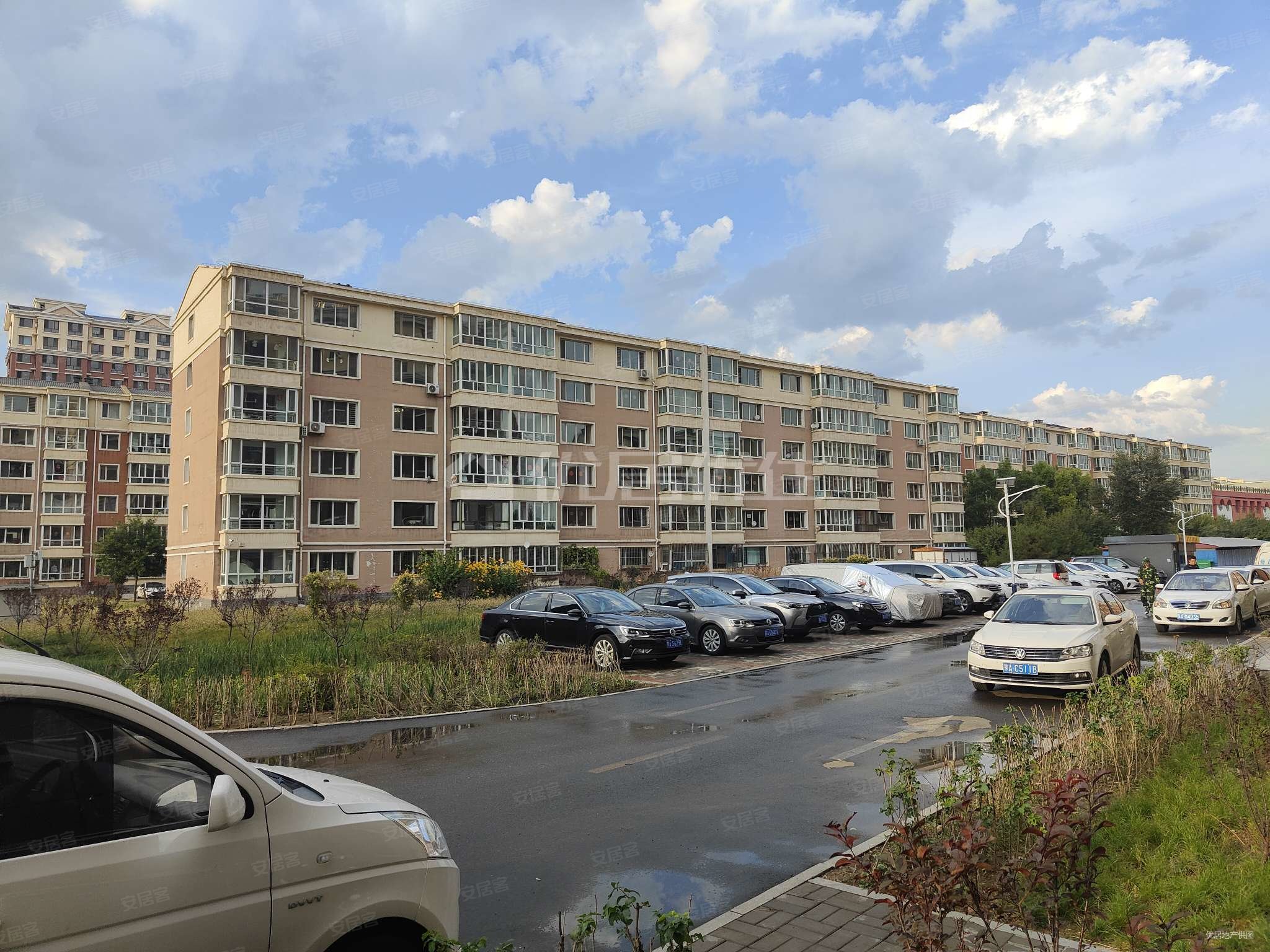 锦绣园小区机场高速