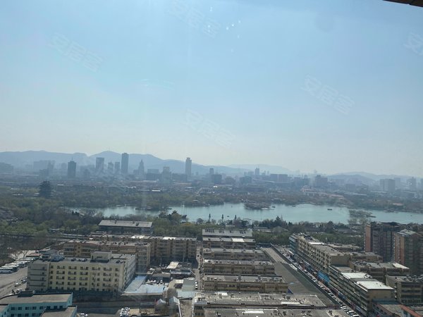 白鹤花苑 北园大街 大明湖 北园银座家居 随时入住,天桥租房-济南58