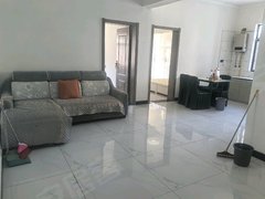 宜城华龙中心宜城城区九龙花园(宜城) 2室1厅1卫出租房源真实图片