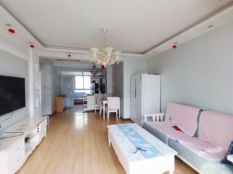 诚心出售沁水新城两室南北通透随时可以看房