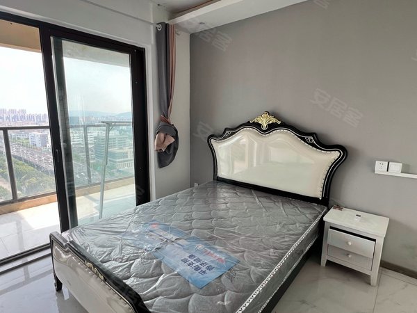 苏州高新区枫桥金地名悦虎丘区木桥公寓一室一厅家电齐全,无中介 随时