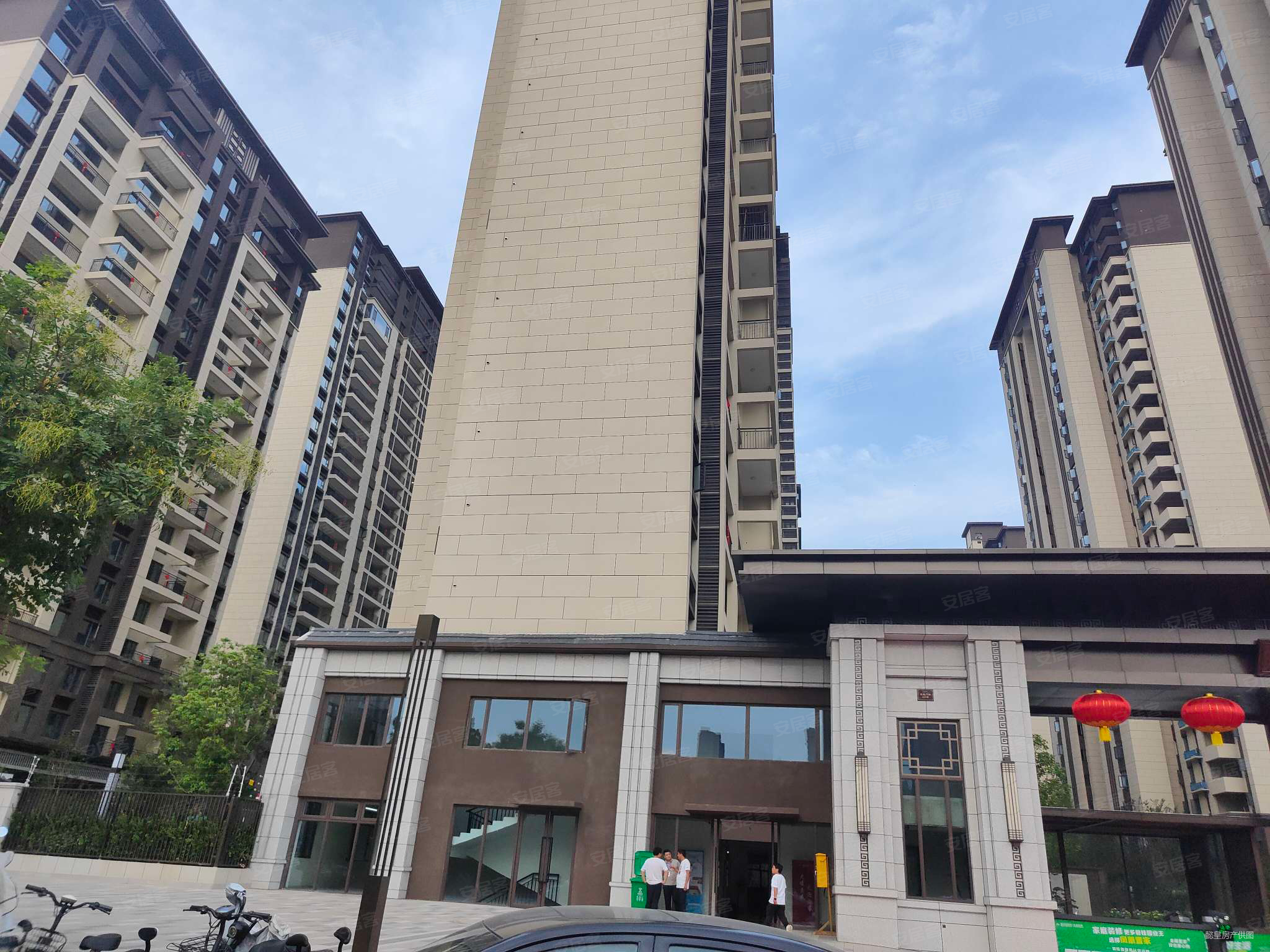 碧桂园玖锦台4室2厅2卫141.6㎡南200万
