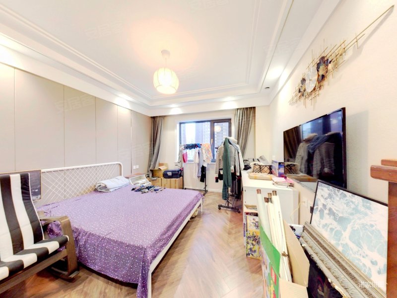 环渤海国际公寓 近医院 交通便利 近地铁 有电梯 中间好楼层