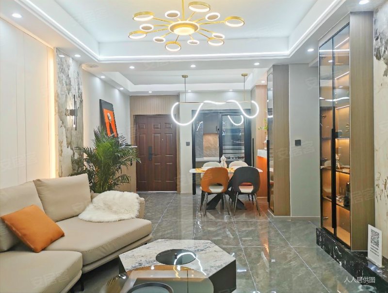 轻轨旁 精装三室 拎包入住,康田栖樾二手房,85万,3室2厅,2卫,108平米