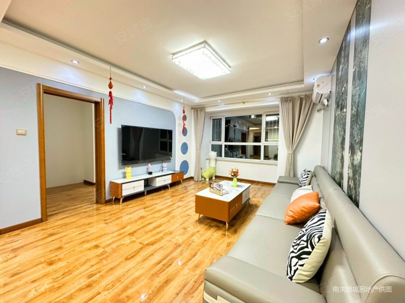 保利百合香湾(b区)2室2厅1卫89.65㎡南北68万