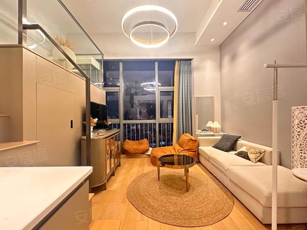 深圳龙岗大运仁恒梦公园愉园地铁口网红公寓仁恒梦公园豪华复式一房一