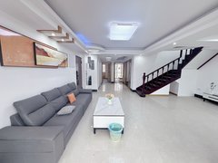 福州台江鳌峰鳌峰苑 顶楼复式五房露台 合租好房 近兴业国资 宝地广场出租房源真实图片