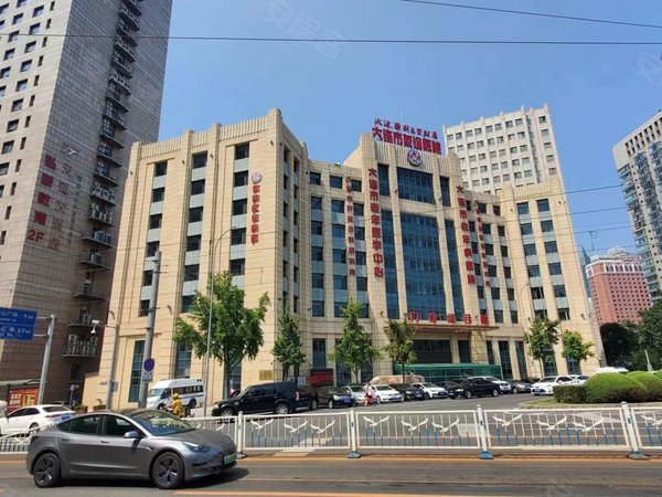 大连中山三八广场盛世大厦三八广场盛世大厦电梯高层可做培训班瑜伽馆
