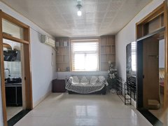 青州青州城区人民商场中都近！精装一室一厅，带家具家电，拎包入住650元出租房源真实图片