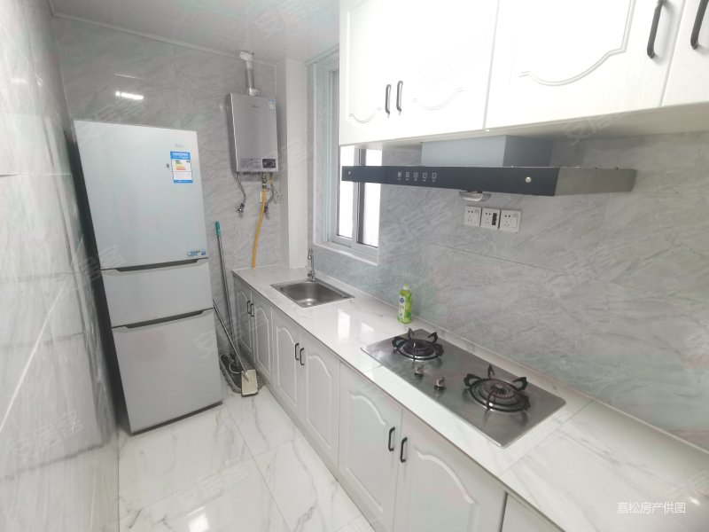 松南城玉阳苑 满五v一 精装修 大两房 南北通透 交通便利