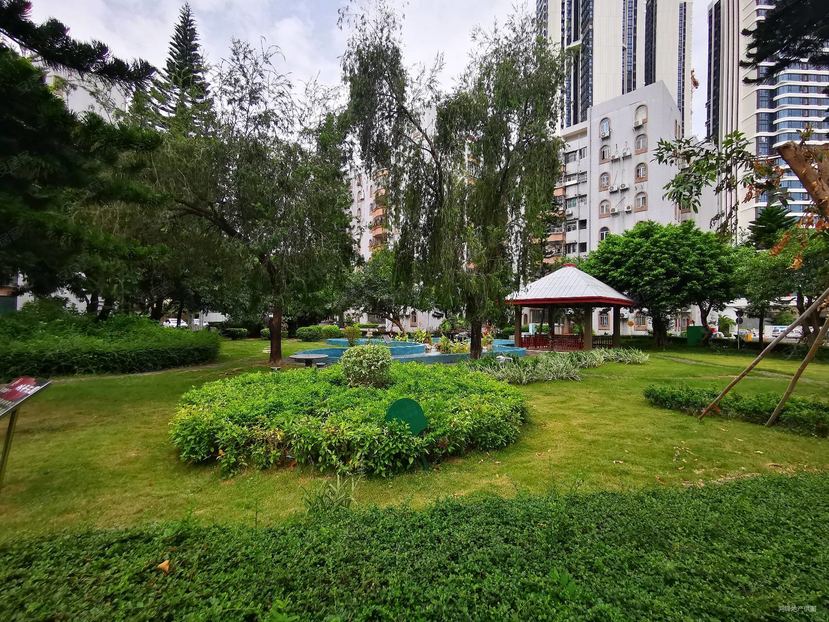 鸿景花园东向3房一梯两户板楼采光好无遮挡方正小区中间各付各税