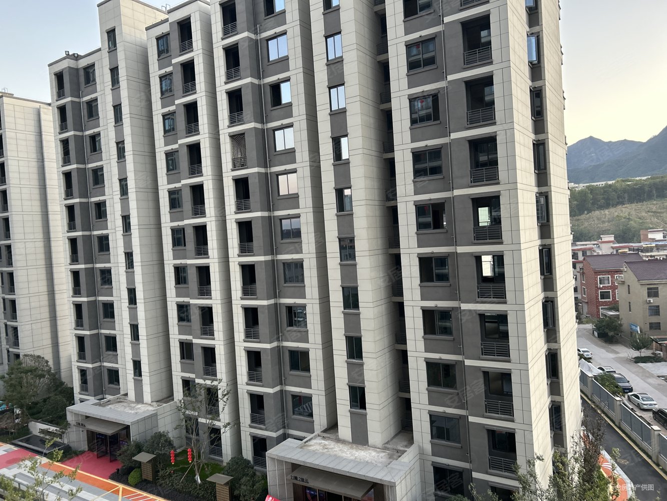 金华房产网>金华二手房>东阳二手房>东阳市中心二手房>中奥东义府>