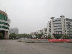 湘潭岳塘市政府电厂新村 2室2厅1卫出租房源真实图片