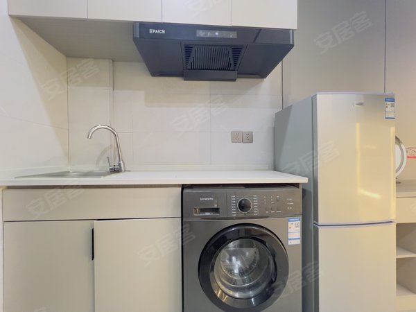 金华东阳东阳江北平川路128-132号楼平川路 永利酒店 一室一厅 单间户型多选 停车方便 拎包入住出租房源真实图片