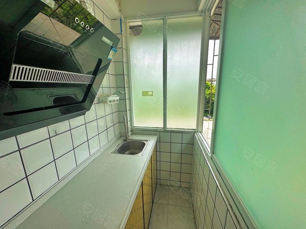 深圳南山西丽石鼓花园西丽 石鼓花园 小区单间可做饭 近万科云城 国际