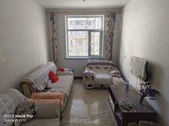 巴彦淖尔市临河临河城区安家首推 欧洲假日 三楼 家具家电齐全拎包入住出租房源真实图片
