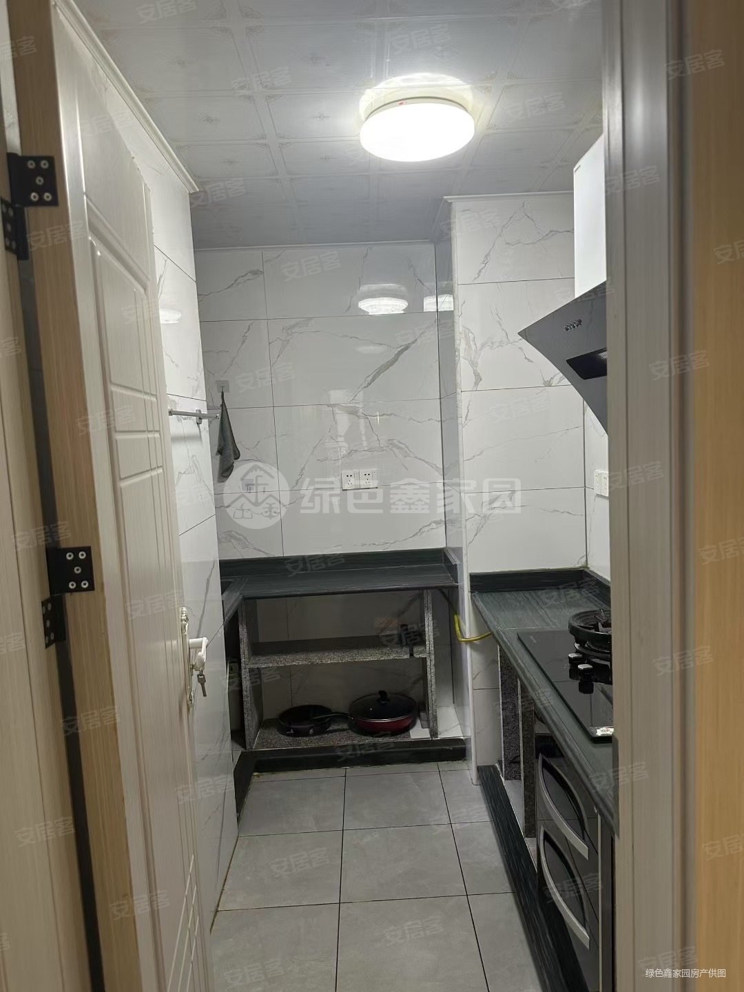 中骏蓝湾香郡3室2厅2卫87.02㎡南北59万