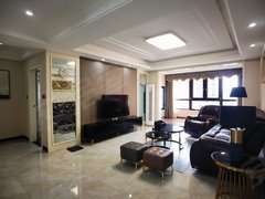 宜春袁州宜阳新区滨江壹号 豪华装修 3室2厅 一线江景 拎包入住 包物业出租房源真实图片