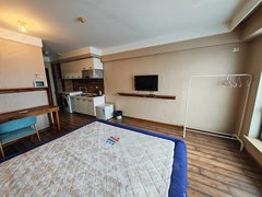 鞍山铁东站前站前万熹，电梯。拎包入住，1100一个月，押一付半年出租房源真实图片