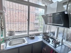 雅安雨城羌江南路上坝路 家具家电齐全 1个空调 有钥匙 看房方便出租房源真实图片
