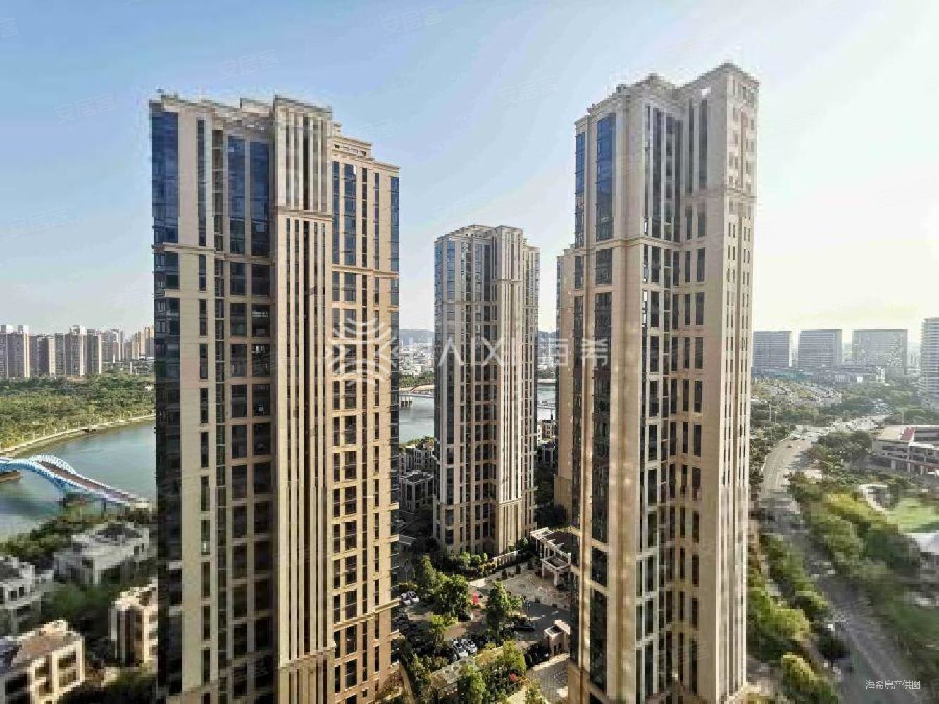 五缘湾前排一线海景低于行情200万国贸天琴湾285平