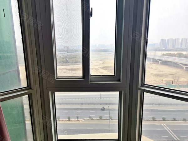 南阳宛城宛城城区万正广场推!荐!白河边 一线河景 低楼层 拎包住 可随时看房出租房源真实图片