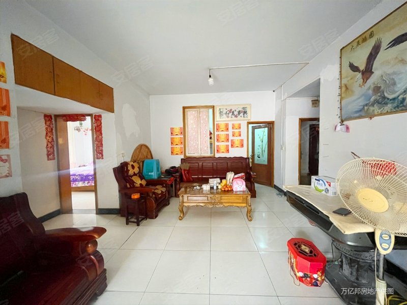 江津原装电梯三室 价格可谈 商品房满五 楼下免费停车,锦程花园二手房