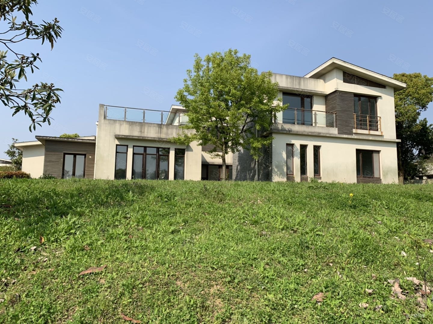 苏州太湖高尔夫山庄 一线湖景 带码头 占亩3亩 独栋别墅,太湖高尔夫