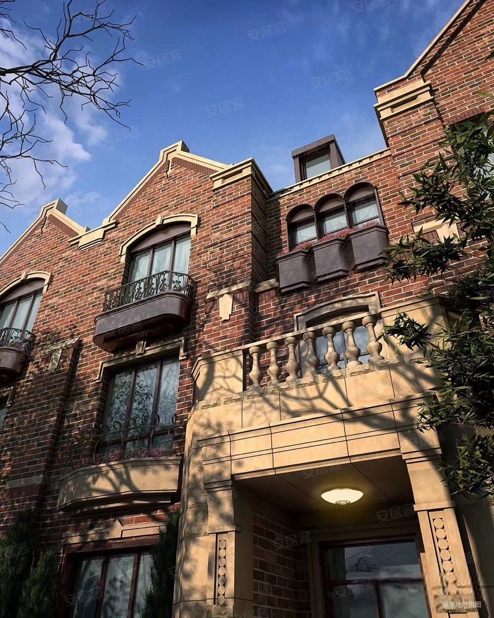 金地艺墅家 联排别墅 赠地下室 大开间送院 缺产品 保真在售