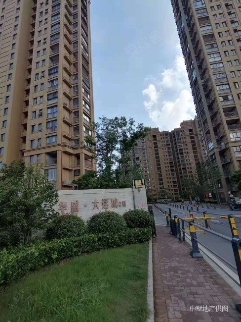 合肥房产网>合肥二手房>肥东二手房>肥东新城二手房>华盛大运城(二期)