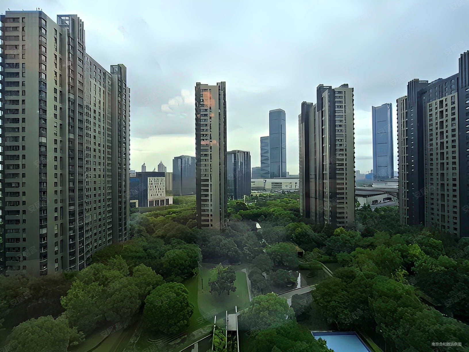 南京房产网>南京二手房>建邺二手房>奥体二手房>仁恒江湾城兰苑>