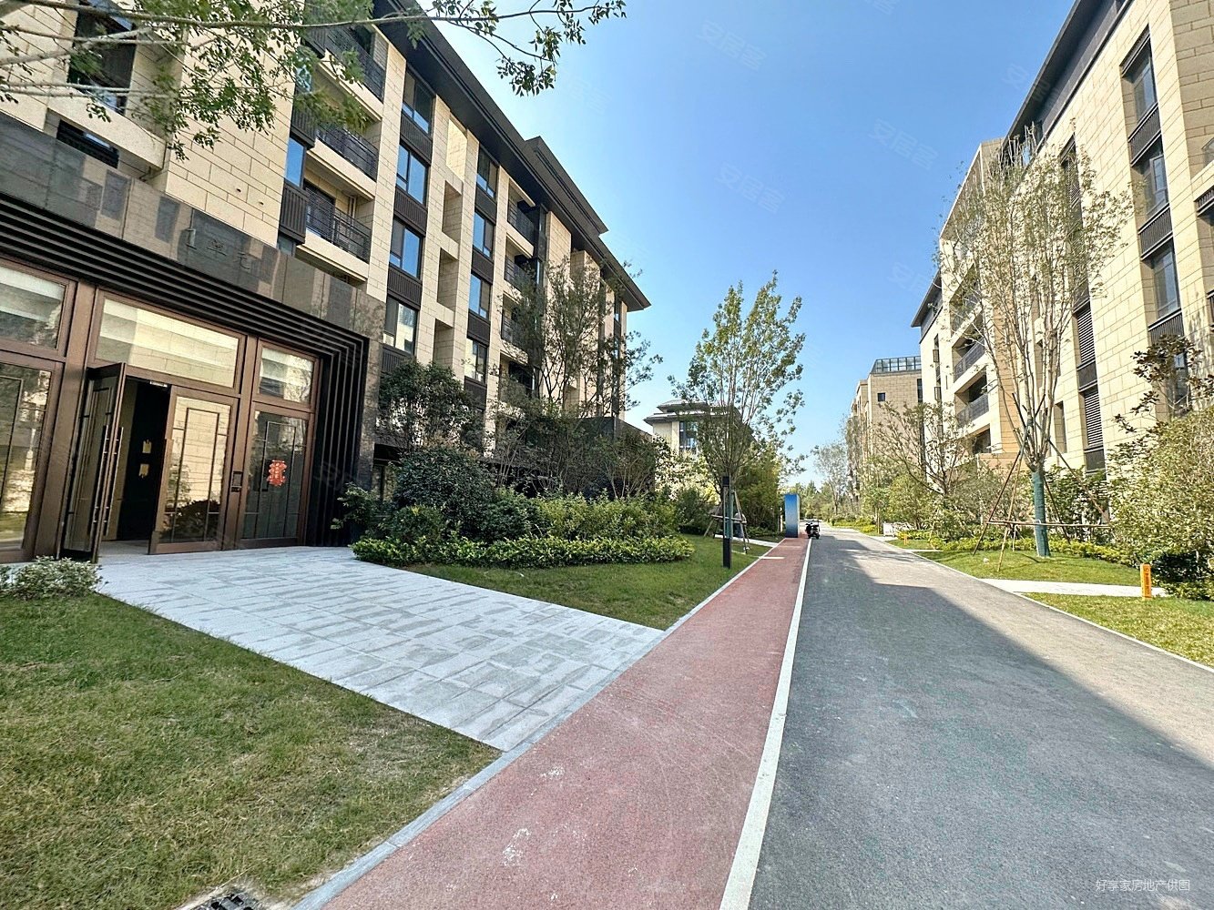 白桦林溪3室2厅1卫98㎡南北180万