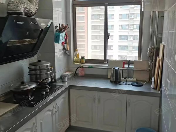 莱芜莱城莱城城区兴宇学府兴宇学府 1室1厅 家具家电齐全 婚房未住